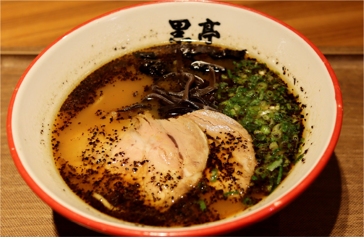 熊本ラーメン　黒亭のラーメン